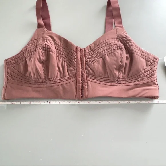 Fabletics Ines Low Impact Sports Bra Size Extra Large XL 12-14 - Picture 9 of 14
